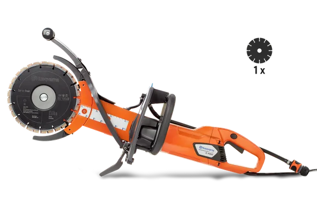 Zijaanzicht van een Husqvarna-doorslijpmachine voor de bouw met een pictogram van een reservemes.