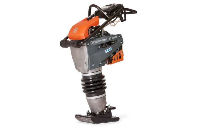 Husqvarna LT 6005. Vy från sidan av en Husqvarna LT 6005-kompaktor.