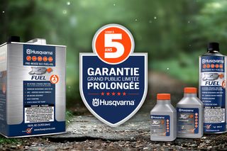 Husqvarna contenants de carburant et d’huile prémélangés 50:1 avec un panneau de garantie prolongée de 5 ans.