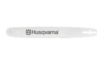 Pogled spreda na Huskvarna motornu testeru sa logotipom.