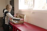 40-C80 Charging Rail, How to wall mount 16x9 SE