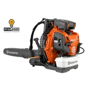 Vue latérale d’une souffleuse de feuilles Husqvarna avec réservoir de carburant visible et badge de prix PTIA 2025.
