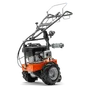 Vue latérale d’un produit de construction avec des roues robustes et un châssis solide.