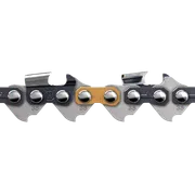 Nærbilde av et Husqvarna-motorsagkjede med detaljerte metalllenker.