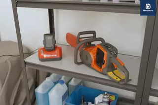 Feature and benefit film 240i Chainsaw 16:9 MASTER