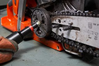czyszczenie pilarki Husqvarna