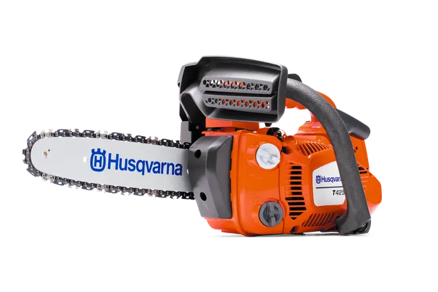 Zijaanzicht van een Husqvarna-kettingzaag die het ontwerp en de functies laat zien.