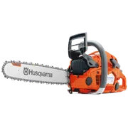 带 X-Force 导板和符合人体工程学的手柄的 Husqvarna 富世华链锯的侧视图。