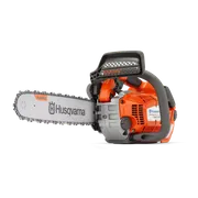 Seitenansicht einer Husqvarna Motorsäge mit X-Torq Technologie.