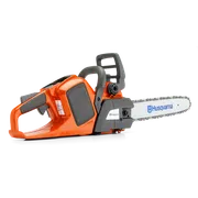 Husqvarna 富世华链锯的侧视图，展示其设计和部件。
