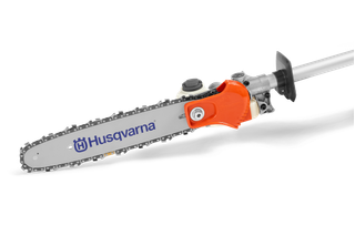Vue latérale d’une scie à chaîne Husqvarna pour scie à perche.