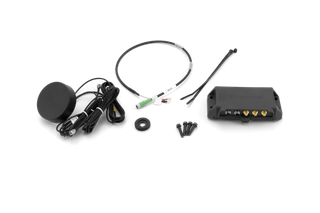 HCM 500-Connectivity kit. Et sæt elektroniske komponenter, herunder kabler, stik og monteringshardware.