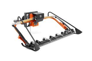 Vooraanzicht van een Husqvarna snijaccessoire voor een grasmaaier.
