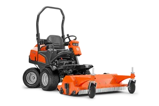 Front Mower P 525D with flail mower