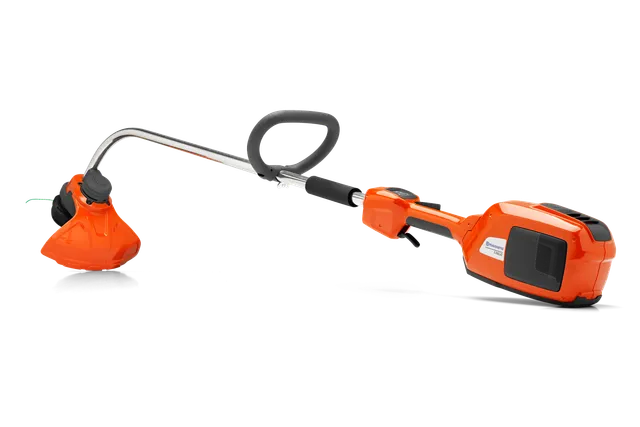 Husqvarna 136LiC. Side view of a Husqvarna battery-powered grass trimmer with ergonomic handle.
