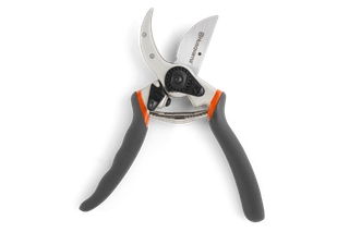 Front view of Husqvarna pruning shears with ergonomic handles.