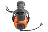 Vue de face d’un casque de communication Husqvarna avec microphone.