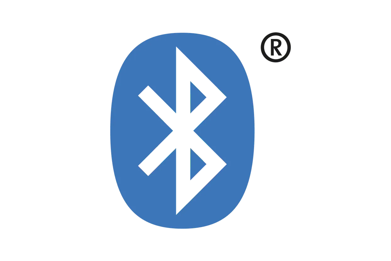 Pripojenie Bluetooth® Pripojenie Bluetooth na bezproblémovú komunikáciu a streamovanie hudby.