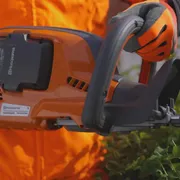 522iHD & 522iHDR, Hedge trimmer range, Battery, Features and benefits 16x9 Master