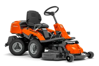 Frontvy av en professionell frontrotorklippare från Husqvarna med klippaggregat.
