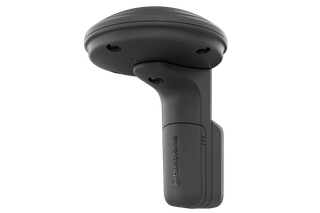 En Husqvarna-produkt med monteringshål visas från sidan och dess design.