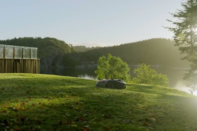 Commercial Robotic Mowing - Control with Fleet Services & vision technology 30s 16x9 MASTER