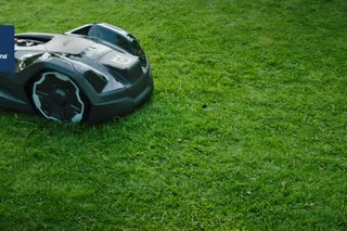 Automower 305E Hybrid EdgeCut 6 sec 16x9 CHIT