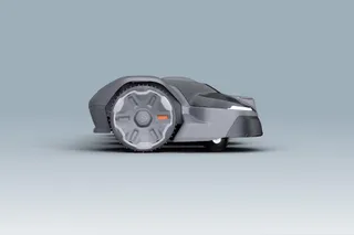 Automower iQ Series - Web Video Loop 16x9 Desktop