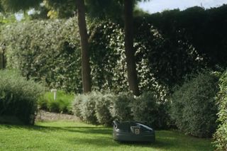 How to install Husqvarna Automower 12m1s 16:9 SE