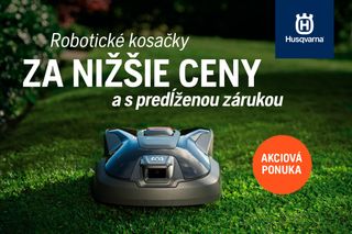 Front view of a robotic lawn mower on a lawn. Slovak promo text: lower prices, extended warranty; orange badge reads “Akciová ponuka”; Husqvarna logo shown.
