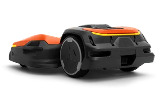 Zijaanzicht van een Husqvarna robotmaaier met strak design.