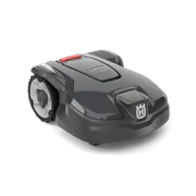 Bočni pogled na Huskvarna robotsku kosilicu sa vidljivim točkovima i kontrolnom tablom.