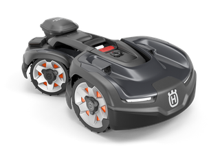 Vista lateral de un robot cortacésped Husqvarna con un diseño de ruedas distinto.