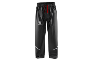 Husqvarna Regenhose schwarz. Vorderansicht einer Arbeitshose mit Husqvarna-Kennzeichnung.