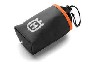 Astuccio protettivo con marchio Husqvarna e chiusura a coulisse.