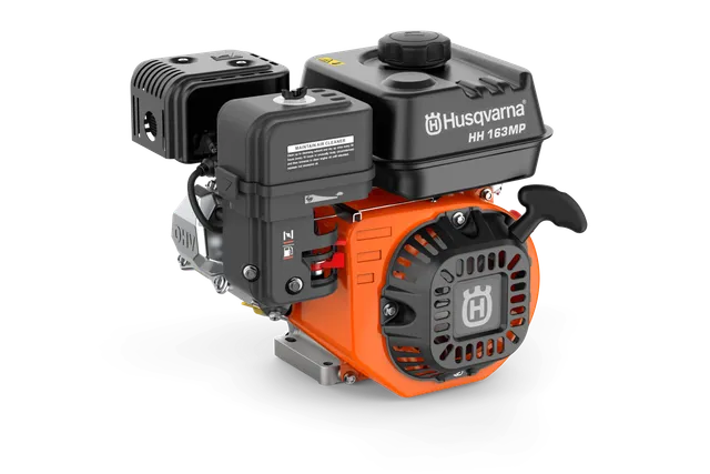 Vista lateral de un motor Husqvarna HH 163MP, donde se muestran sus componentes y diseño.
