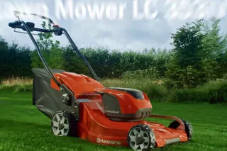 Feature benefit Husqvarna LC 353iVX 16X19 MASTER