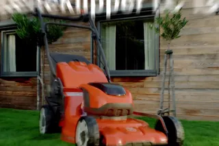 Husqvarna LC 142iS. Feature benefit Husqvarna LC 142i-LC 142iS-LC 137 16X19 DK