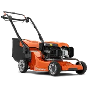 Sivukuva Husqvarna-ruohonleikkurista, jossa näkyy moottori ja ruohonkeräyspussi.