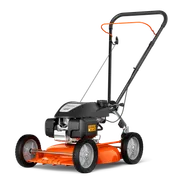 HUSQVARNA KLIPPO LB 448. Sidevisning av en skyvegressklipper med enkel utforming og synlige motorkomponenter.
